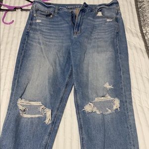 American eagle mom jeans